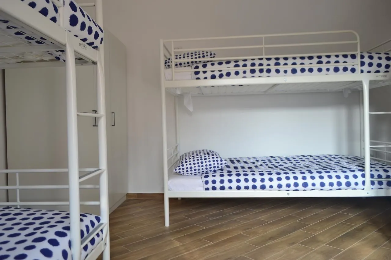 Gloria Hostel Milan 0*,  Italy